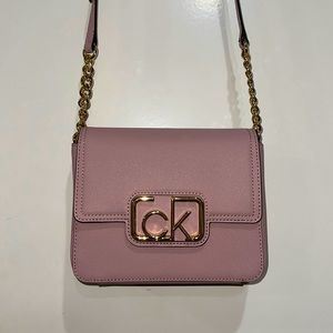 Calvin Klein Crossbody bag
